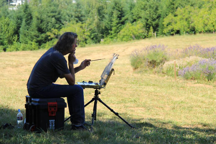 Plein air artist Don Bishop, painting with acrylics on location